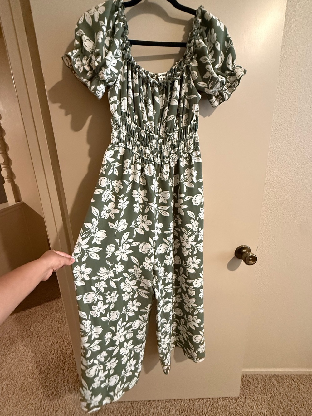 Inspired Hearts Olive Green Floral Puff-Sleeve Jumpsuit